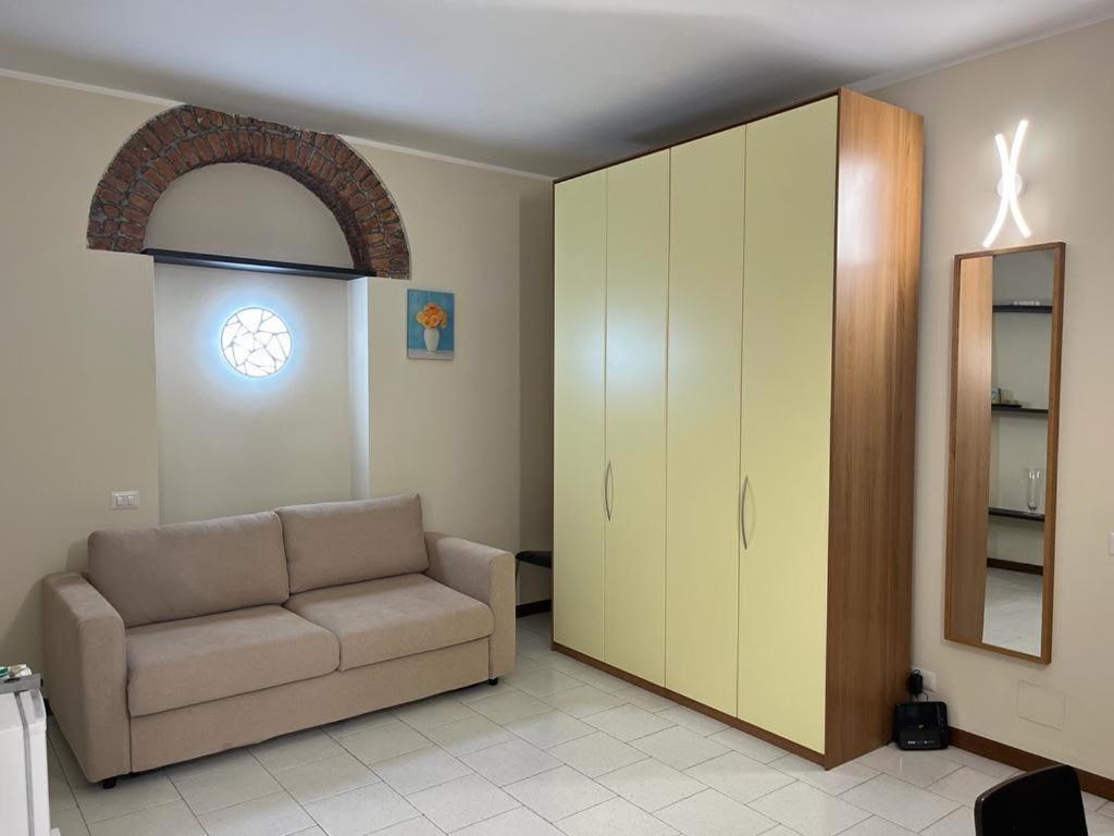 Milan Downtown Apartment ภายนอก รูปภาพ